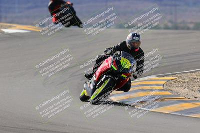 media/Nov-05-2022-SoCal Trackdays (Sat) [[f8d9b725ab]]/Turns 9 and 8 (1050am/